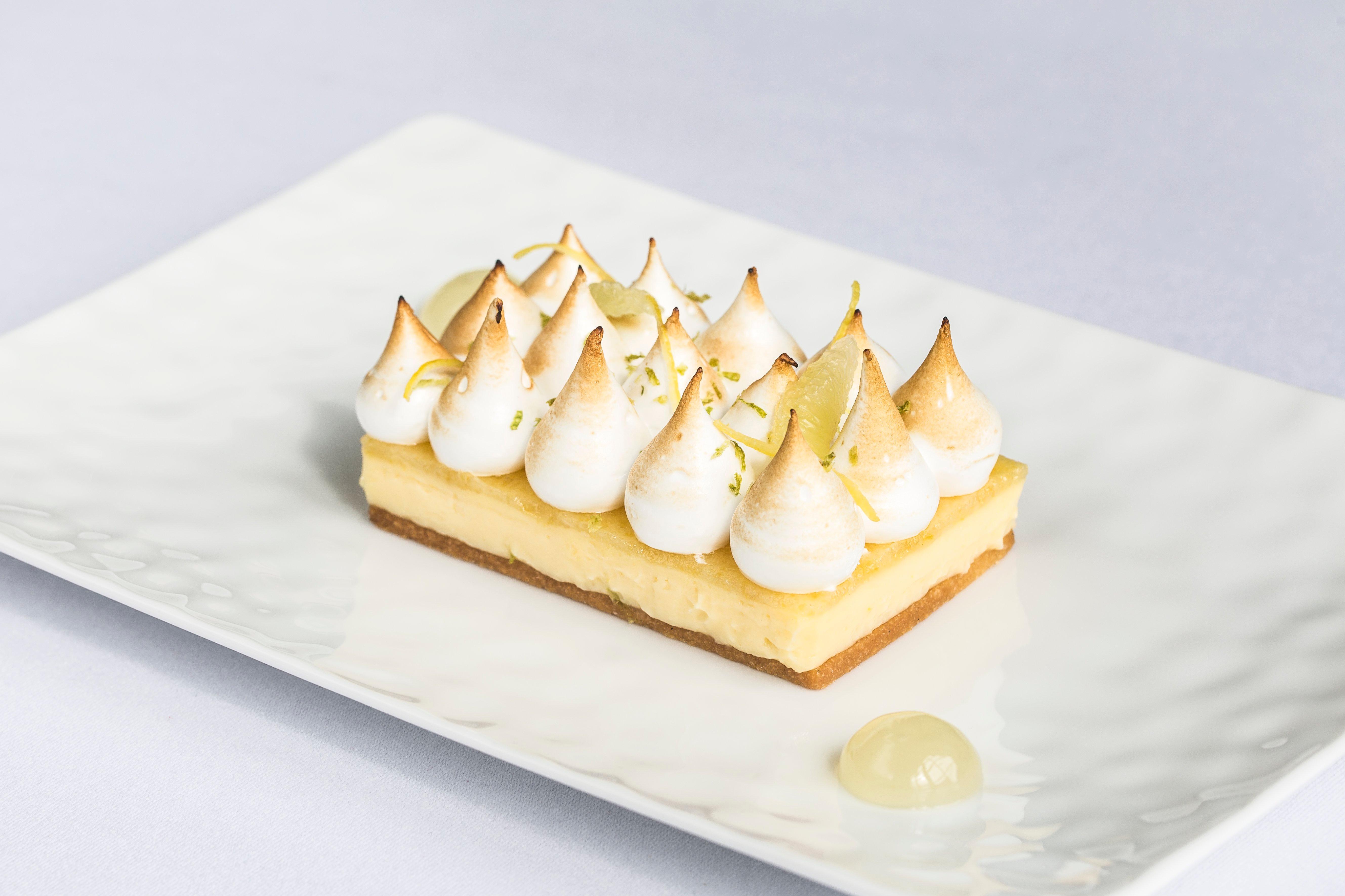 อินเตอร์คอนติเนนตัล บอร์โด เลอ กร็อง โฮเต็ล Hotel ภายนอก รูปภาพ A lemon meringue tart