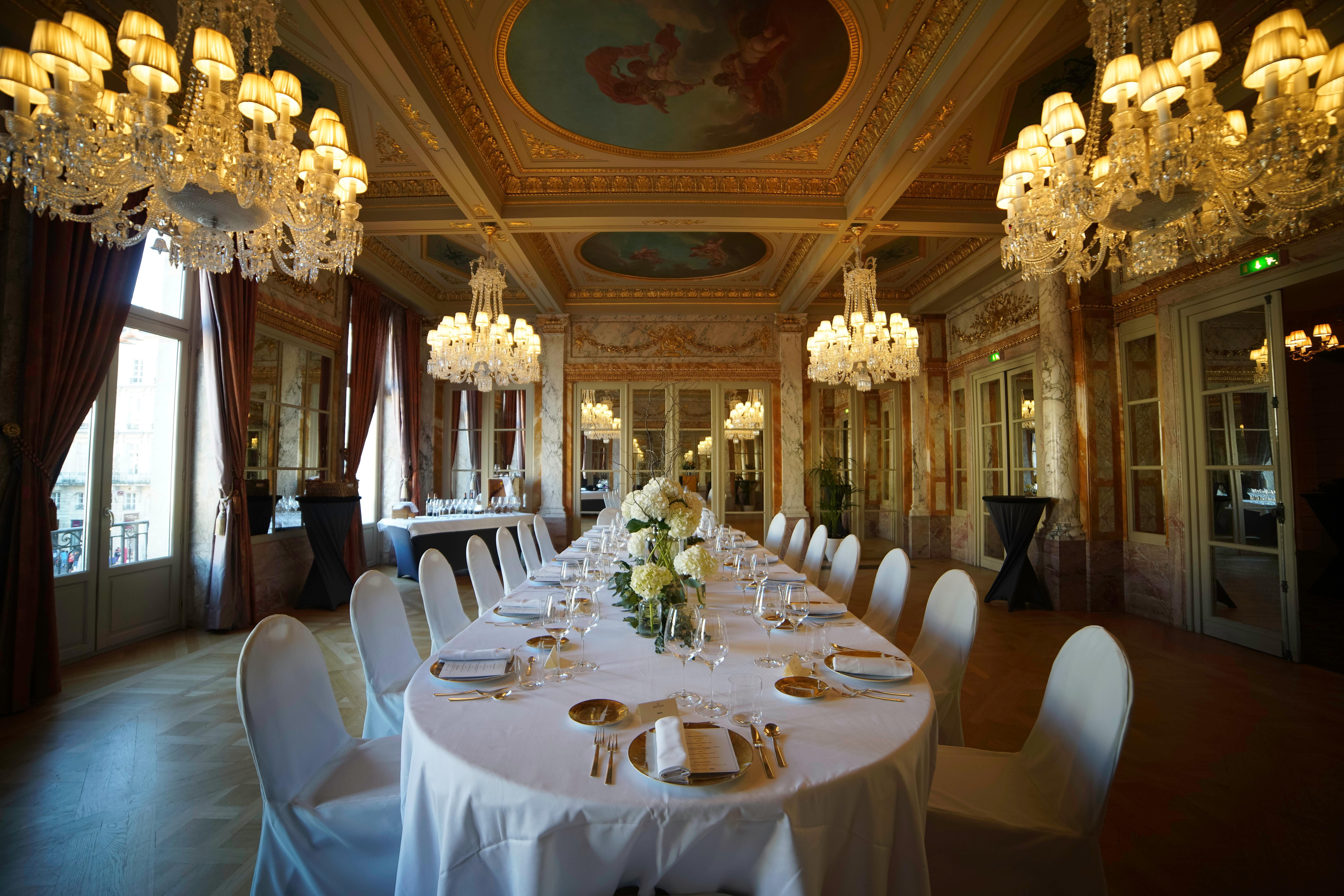 อินเตอร์คอนติเนนตัล บอร์โด เลอ กร็อง โฮเต็ล Hotel ภายนอก รูปภาพ The ballroom